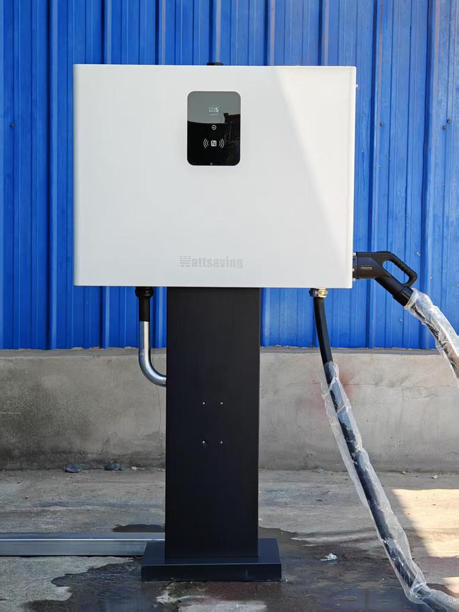 leyu乐鱼官方网站60kW直流充电桩仅需9999元能效电气内卷。高效充电、电价(图5)